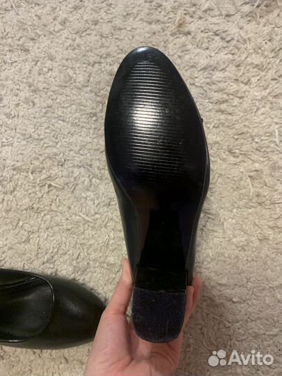 Туфли женские 38 размер черные