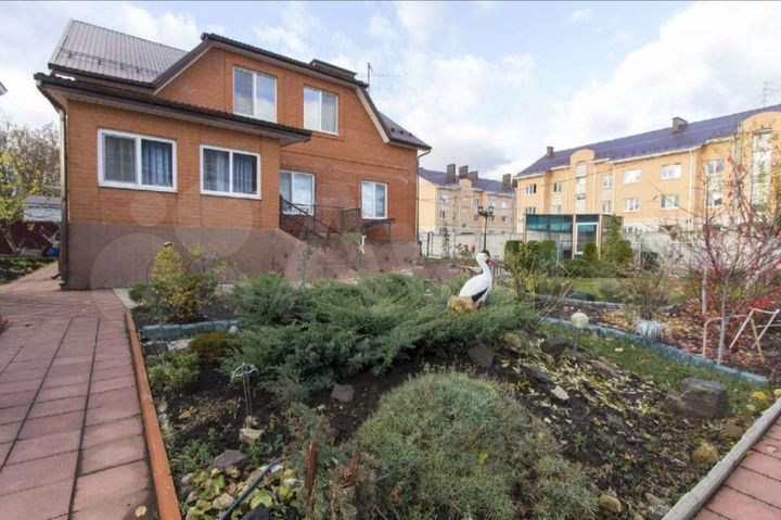 Дом 357 м² на участке 10 сот.