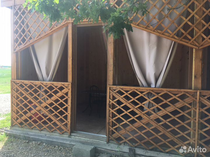 Аренда беседок с электричеством, мангалом