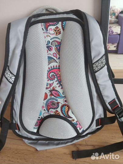 Рюкзак школьный для девочки