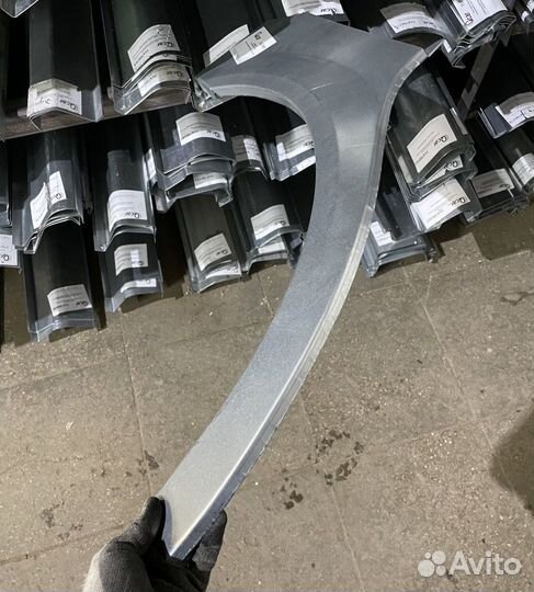 Арка правая Ford Taurus IV sedan 2000-2007