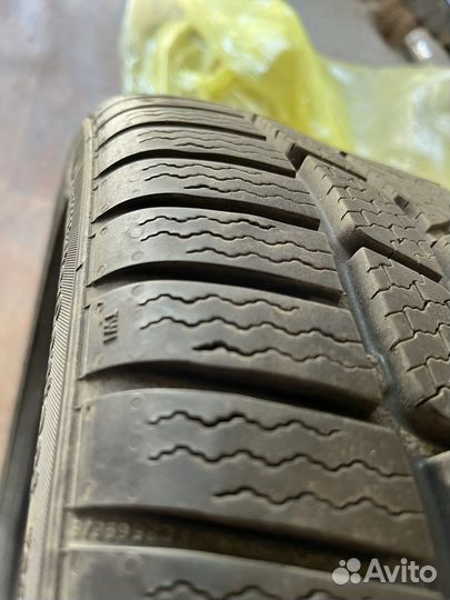 Continental ContiWinterContact TS 830 P 245/40 R20 99V