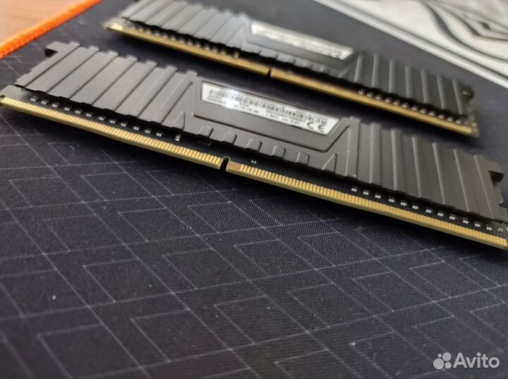 Оперативная память ddr4 16gb crucial LPX