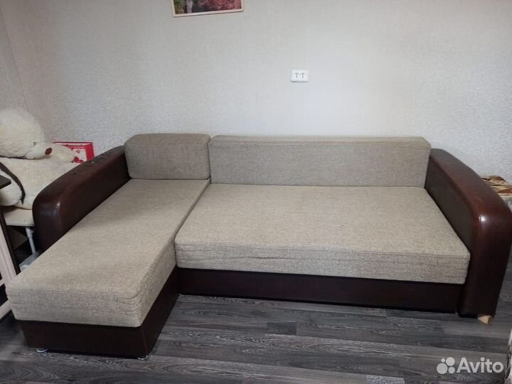 Угловой диван бу