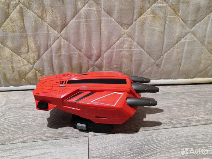 Детская игрушка коготь