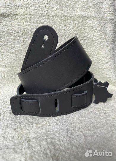 Кожаный гитарный ремень