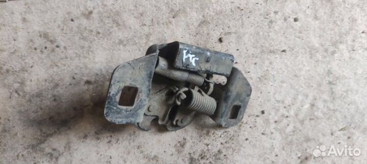 Замок капота Chrysler Pt Cruiser PT EDZ 2003 (б/у)