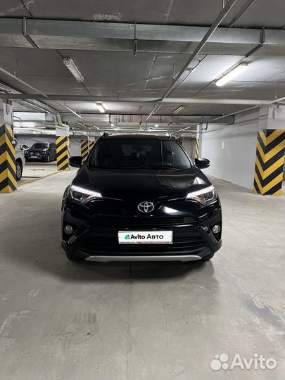 Toyota RAV4 2.5 AT, 2016, 64 000 км