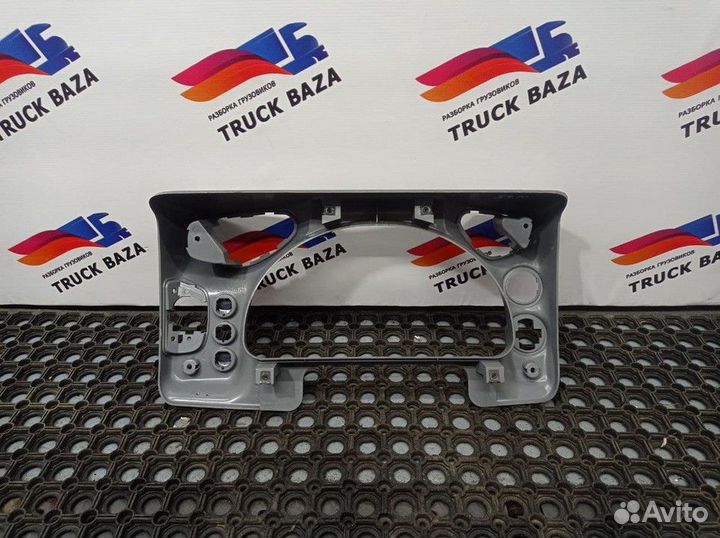 Корпус панели приборов Iveco Stralis