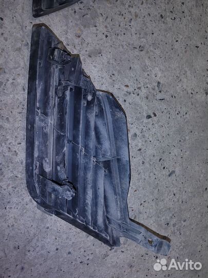 Решётка радиатора на Nissan Primera