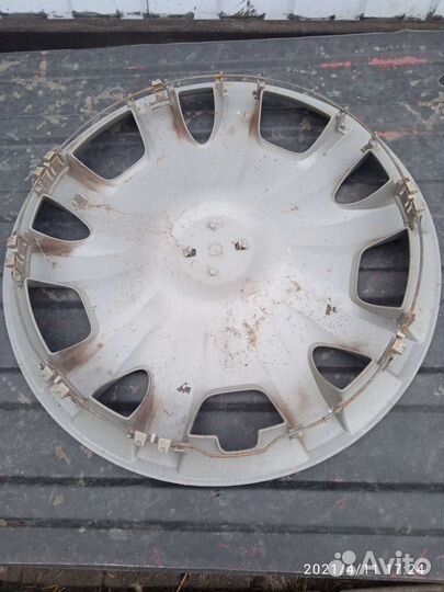 Колпак Ниссан R16