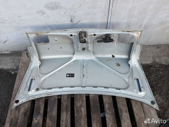 Крышка багажника ваз 2110