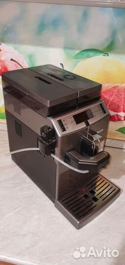 Автоматическая кофемашина saeco lirika