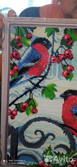 Продам картину из кристаллов. Размер 30*40