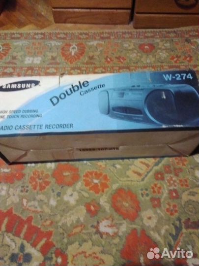 Кассетный магнитофон Samsung