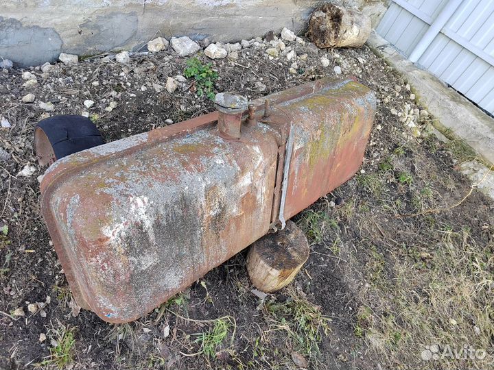 Топливный бак 150 литров на трактор