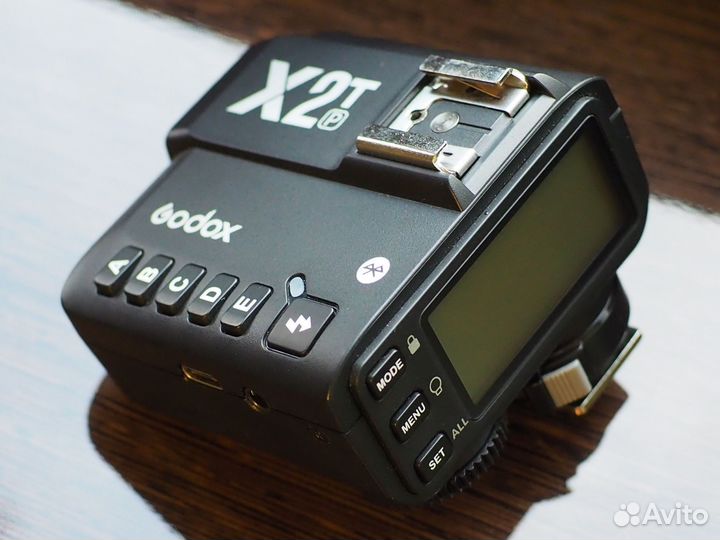 Радиосинхронизатор вспышек Godox X2T Pentax