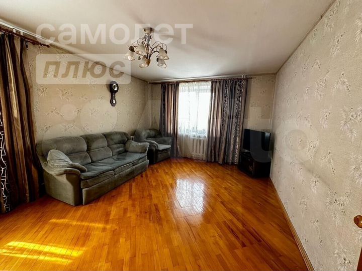 3-к. квартира, 79,5 м², 3/9 эт.