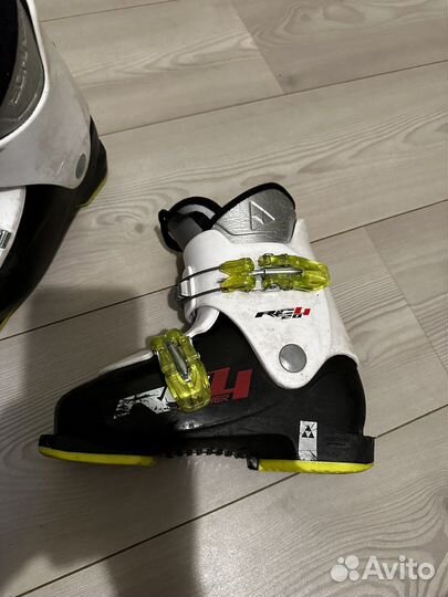 Горнолыжные ботинки детские 241мм