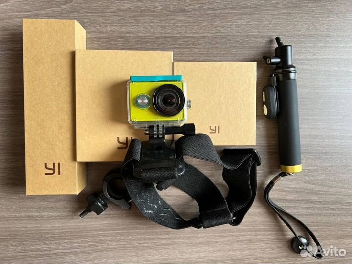 Экшн-камера YI Action Camera Basic Edition