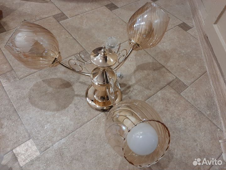 Люстра потолочная бу