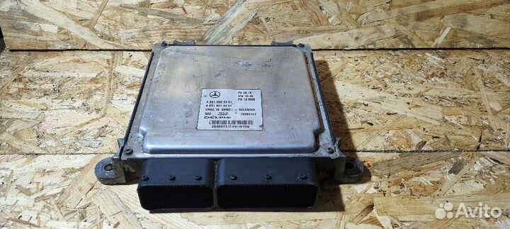 Эбу Mercedes-Benz E-Class W212 OM651 A6519005301