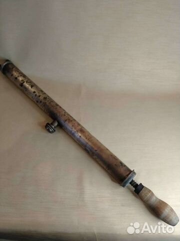 Старинный латуневый насос-опрыскиватель