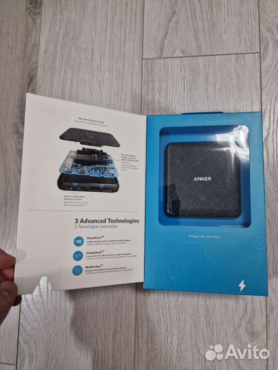 Зарядное устройство Anker PowerPort Atom lll 65W