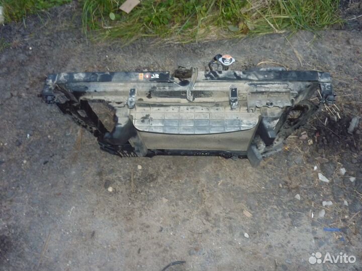 Hyundai Solaris 2 кассета радиаторов телевизор