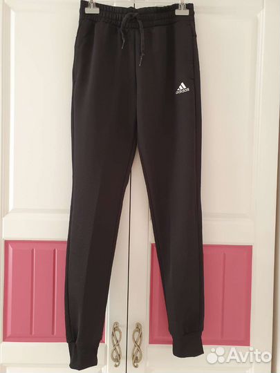 Adidas спортивный костюм оригинал, идеал XS