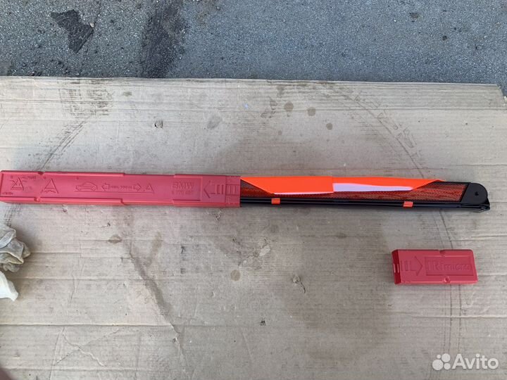 Знак аварийной остановки bmw