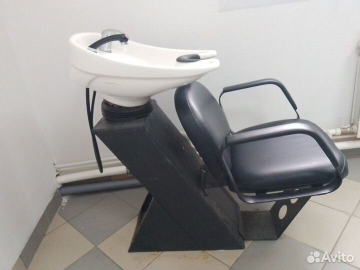 Продам мойку парикмахерскую, тележку, кресло