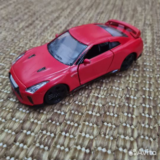 Модель автомобиля