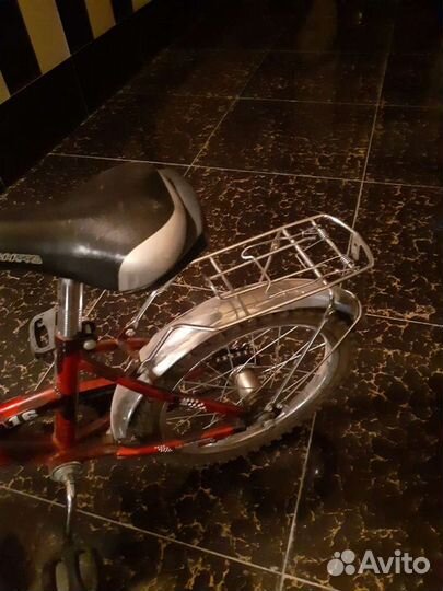 Велосипед на 5-8 лет