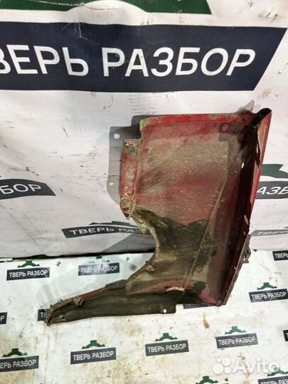 Крыло переднее правое Volkswagen Passat B3