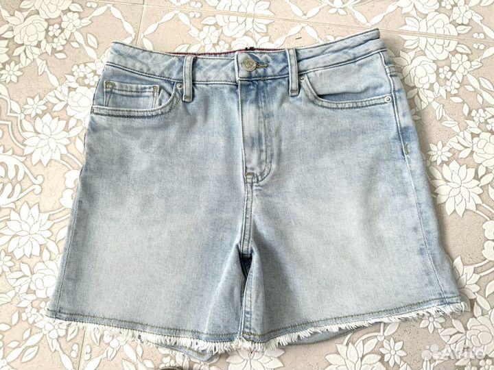 Шорты tommy hilfiger женские размер 26(42)