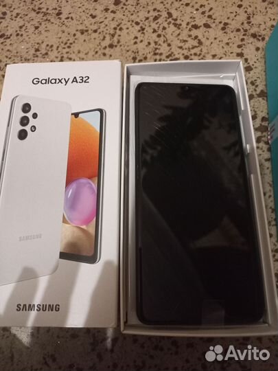 Samsung Galaxy A32, 4/64 ГБ