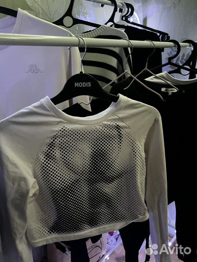 Топ с длинным рукавом