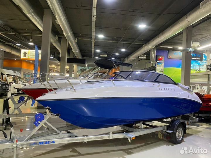 Лодка катер Слайдер 180 пассажировместимость 7 чел