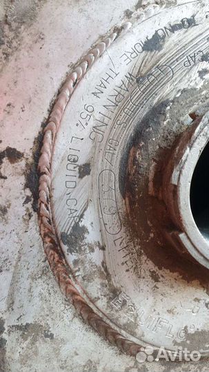 Топливные баки на фредлайнер