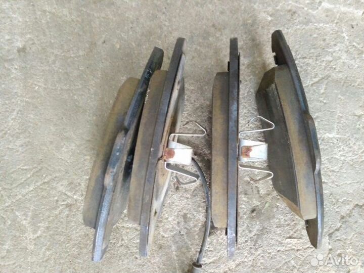 Комплект тормозных колодок Skoda Octavia A5