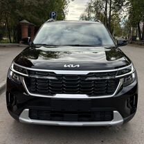 Kia Seltos 1.5 CVT, 2024, 41 км, с пробегом, цена 2 390 000 руб.