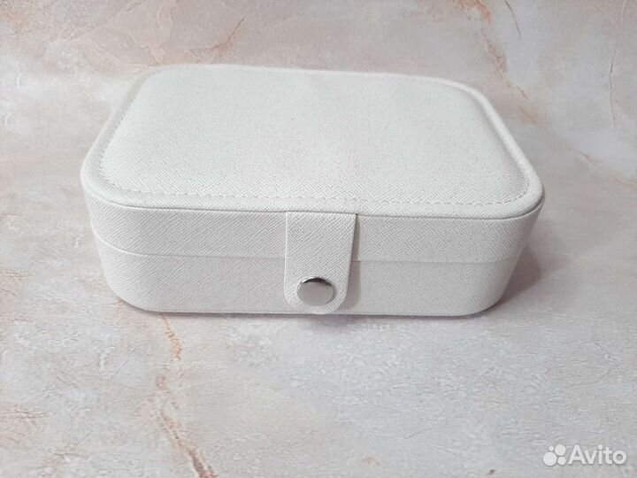 Шкатулка для украшений