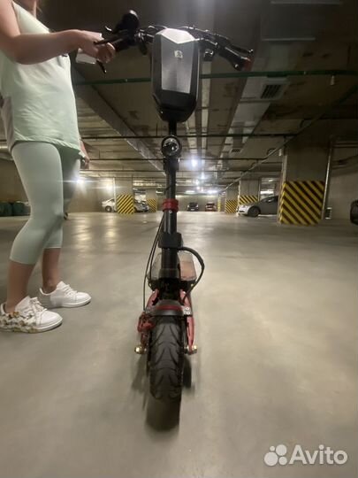 Самокат полноприводный Kugoo G1