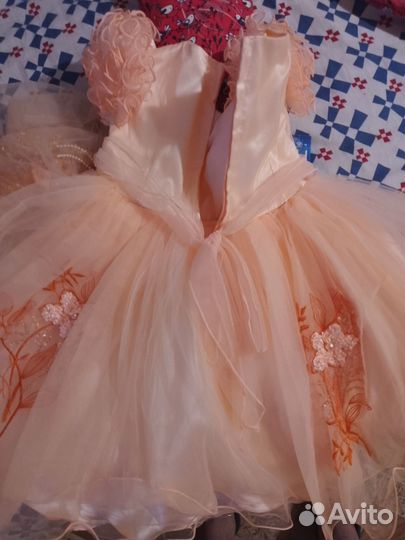 Продам детское платье