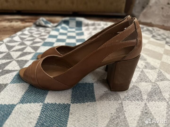 Туфли женские 36 37