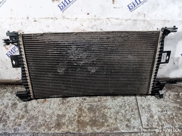 Радиатор основной Ford Focus III (2011—2015)