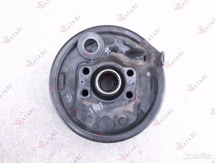 Механизм стояночного тормоза Isuzu Elf NPR66L 4HF1