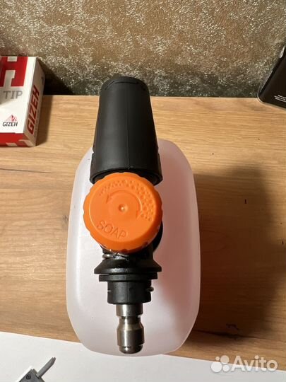 Пеногенератор для мойки bort