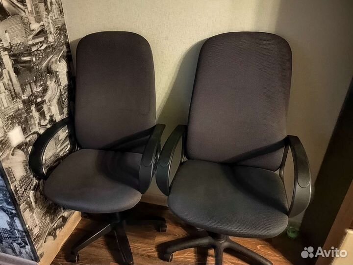 Компьютерное кресло 2шт